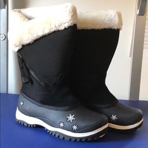 Baffin Switzerland Snow boots Juniors size 5